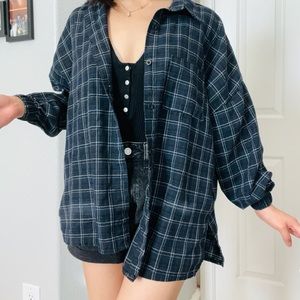 Oversized Navy blue flannel